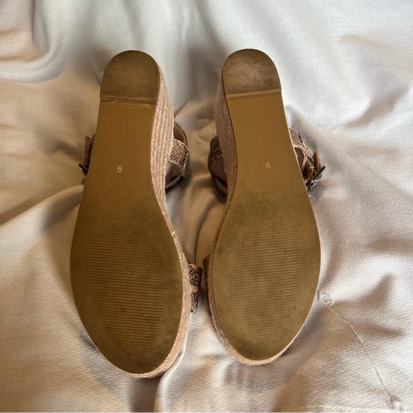 Wedges - Picture 3 of 3